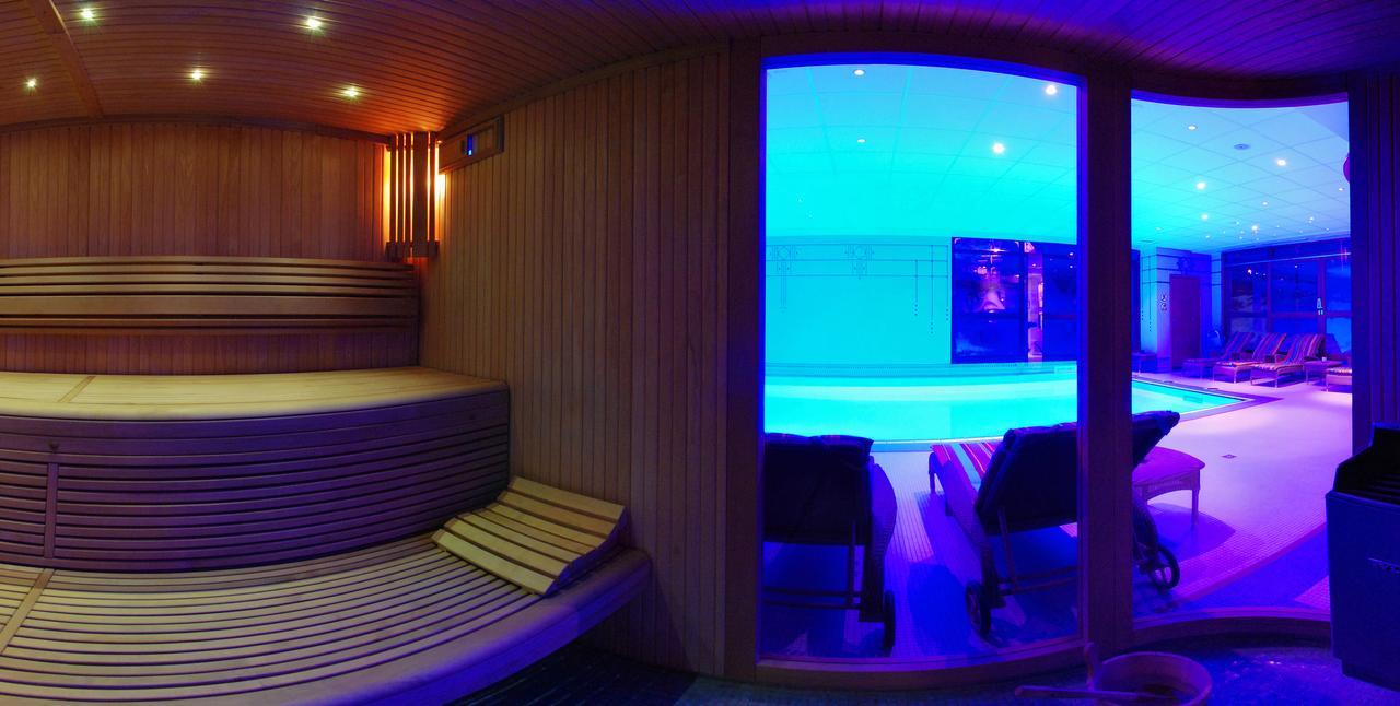 Hotel Christiania Val d'Isere Bagian luar foto