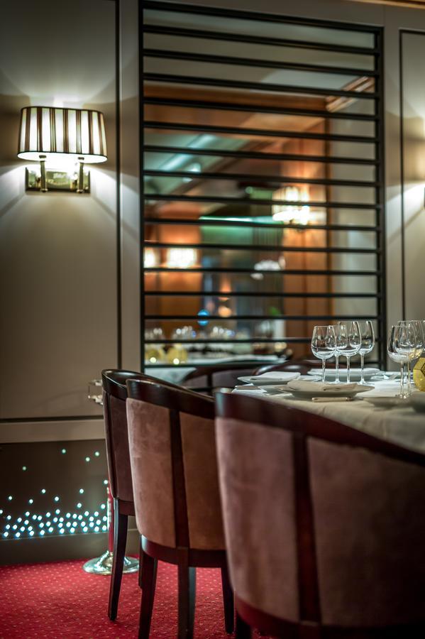 Hotel Christiania Val d'Isere Bagian luar foto